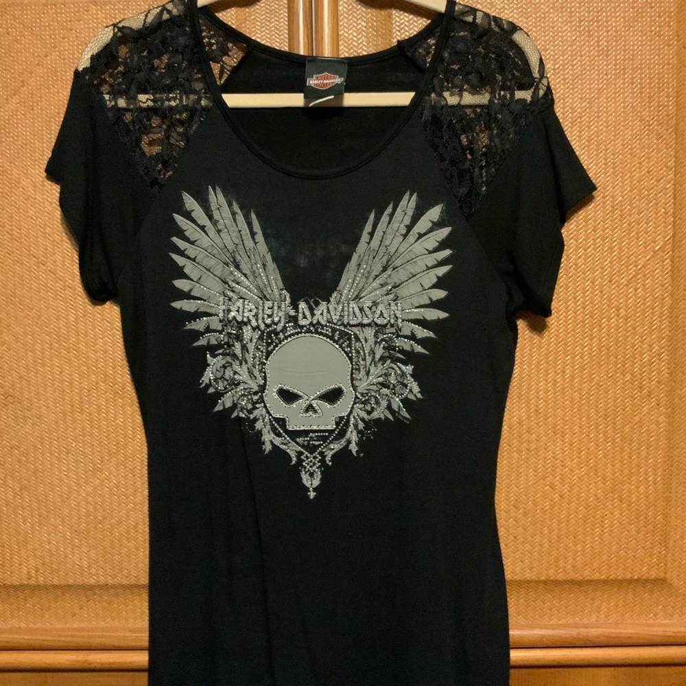 Harley-Davidson Black tshirt with lace accents